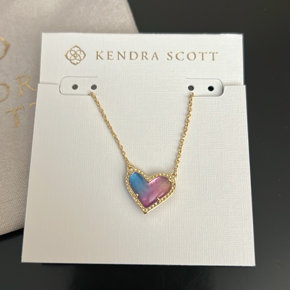 Kendra Scott pink/blue heart necklace, gold with pouch. New! - Picture 2 of 3